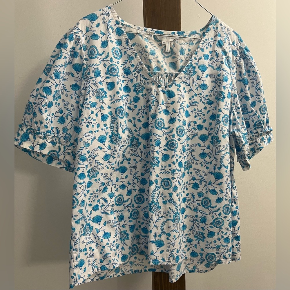 Draper James‎ floral blouse